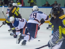 Фоторепортаж с матча ВХЛ «Сарыарка» — СКА-Нева 2:3