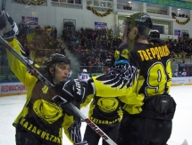 Фоторепортаж с матча ВХЛ «Сарыарка» — СКА-Нева 2:3