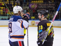 Фоторепортаж с матча ВХЛ «Сарыарка» — СКА-Нева 2:3