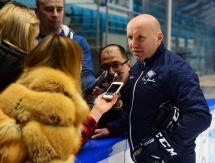 Фоторепортаж с открытой тренировки «Барыса»