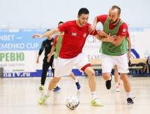 «Кайрат» провел первую тренировку в Троицке 