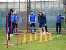 Фоторепортаж с вечерней тренировки «Окжетпеса»