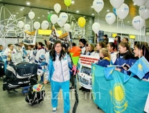 Участников Азиады торжественно встретили в Алматы