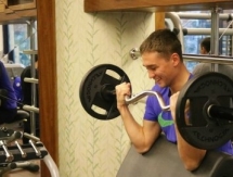 Фоторепортаж с тренировки «Окжетпеса» в тренажерном зале