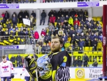 Фоторепортаж с матча ВХЛ «Сарыарка» — «Сокол» 3:2 Б