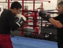 Уалиханов продолжает тренировки в Калифорнии