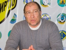 Владимир Капуловский: «Две недели работали без пяти игроков основного состава»