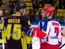 Видеообзор матча ВХЛ «Сарыарка» — «Звезда» 1:2 Б