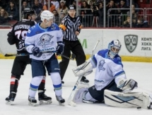 Фоторепортаж с матча плей-офф КХЛ «Трактор» — «Барыс» 2:5