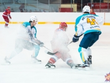 Фоторепортаж с матча ВХЛ «Ижсталь» — «Торпедо» 1:2