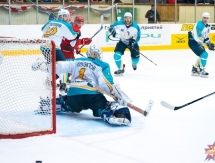 Фоторепортаж с матча ВХЛ «Ижсталь» — «Торпедо» 1:2