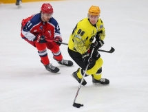 Фоторепортаж с матча плей-офф ВХЛ «Звезда» — «Сарыарка» 2:3 ОТ