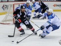 Фоторепортаж с матча плей-офф КХЛ «Трактор» — «Барыс» 1:2 ОТ