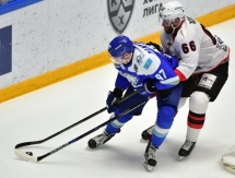 Фоторепортаж с матча плей-офф КХЛ «Барыс» — «Трактор» 2:1