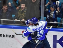 Фоторепортаж с матча плей-офф КХЛ «Барыс» — «Трактор» 2:1