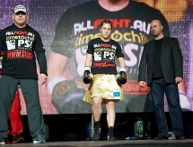 Фоторепортаж боя Шарипова — Чернобородова