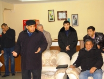 Фоторепортаж со встречи президента, главного тренера и капитана «Ордабасы» с болельщиками