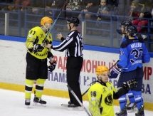 Фоторепортаж с матча плей-офф ВХЛ «Зауралье» — «Сарыарка» 0:3