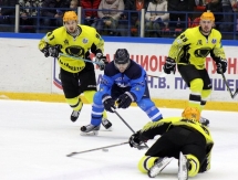 Фоторепортаж с матча плей-офф ВХЛ «Зауралье» — «Сарыарка» 0:3