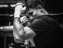 Фото с тренировки Головкина в черно-белом цвете