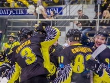 <strong>«Сарыарка» — в четвертьфинале плей-офф ВХЛ </strong>