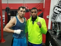 Экс-соперник Головкина помогает Ербосынулы в подготовке к бою