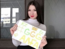 Казахстанская модель верит в победу Головкина над Джейкобсом