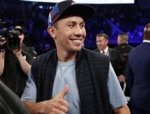 Головкин показал раздевалку перед боем с Джейкобсом