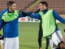 Казарян и Пиззелли будут награждены в преддверии матча с Казахстаном