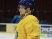 Фоторепортаж с тренировки сборной Казахстана в Киеве