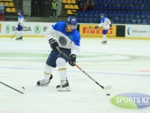 Фоторепортаж матча Первого дивизиона чемпионата мира-2017 Казахстан — Польша 1:0 ОТ