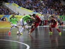 Фоторепортаж с матча Финала четырех Кубка УЕФА «Интер» — «Кайрат» 3:2