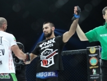 Казахстанцы успешно выступили на турнире по ММА в Астане