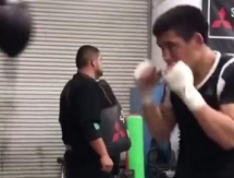 Уалиханов продолжает подготовку к следующему бою