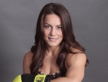 Шарипова оказалась тяжелее Котовой