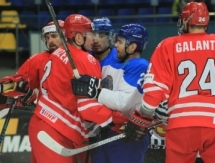 Фоторепортаж матча Первого дивизиона чемпионата мира-2017 Казахстан — Польша 1:0 ОТ