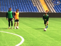 Фоторепортаж с тренировки «Окжетпеса» на «Астана Арене»