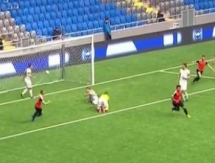 Видео второго гола Таттыбаева матча Премьер-Лиги «Окжетпес» — «Шахтер»