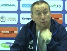 Видео послематчевой пресс-конференции Стойлова игры Премьер-Лиги «Астана» — «Кайрат» 1:1