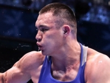<strong>Казахстанский супертяжеловес вышел в финал чемпионата Азии-2017</strong>