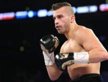 Экс-соперник Головкина Лемье победил Рейеса решением судей