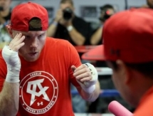 Тренер Альвареса рассказал о планах подготовки к бою с Головкиным