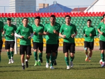 Фоторепортаж с тренировки «Атырау» перед отъездом в Астану