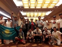 Восемь казахстанцев вышли в полуфинал чемпионата Азии по ММА в Сингапуре