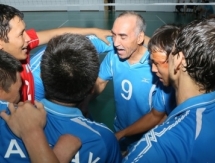 Актауские волейболисты с поражением опорно-двигательного аппарата выиграли чемпионат РК