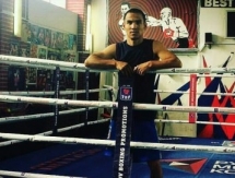 Жанузак дебютирует на профи-ринге в России