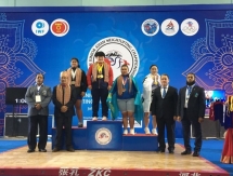Казахстанские тяжелоатлеты завоевали четыре медали чемпионата Азии среди юношей и юниоров