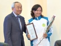 Казахстан впервые выиграл путевку на чемпионат мира по индорхоккею