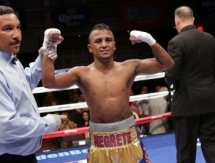 Непобежденный колумбиец рассматривает Жакиянова как своего возможного соперника