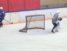 Видео с первой ледовой тренировки «Иртыша»